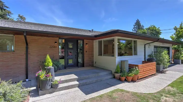 Only the third owner in 75 years, it’s the kind of a “once-in-a-generation” property neighbors talk about. Only the third owner in 75 years, it’s the kind of a “once-in-a-generation” property neighbors talk about.