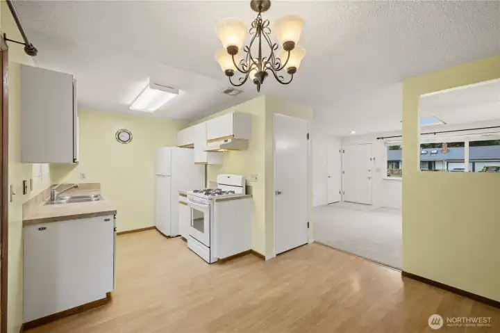 Spacious single-level layout designed for comfort and easy living. Spacious single-level layout designed for comfort and easy living.