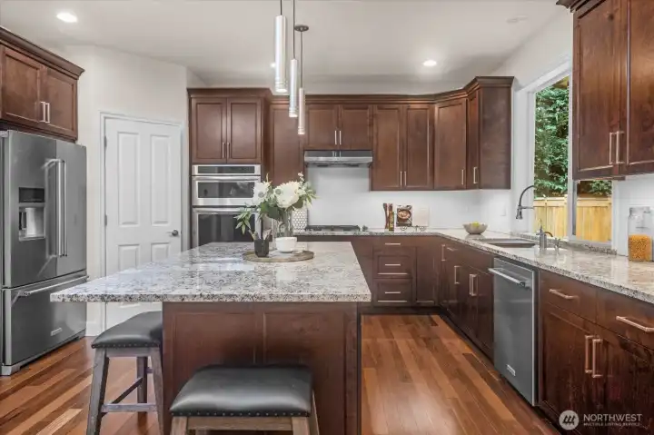 The kitchen boasts a lot of storage, but also comes with a walk-in pantry The kitchen boasts a lot of storage, but also comes with a walk-in pantry
