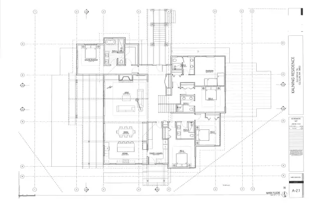 Floorplan w/5 bedrooms, 4 baths.