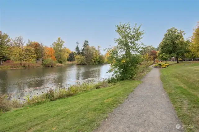 Lake Walkway