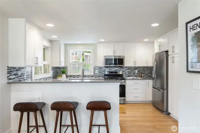 Kitchen with eating area