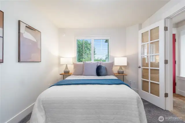 Guest bedroom