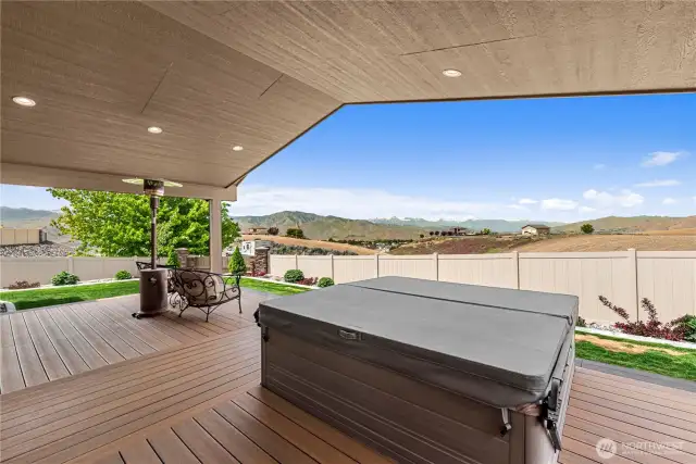 Beautiful Covered Deck  with Fabulous VIEW