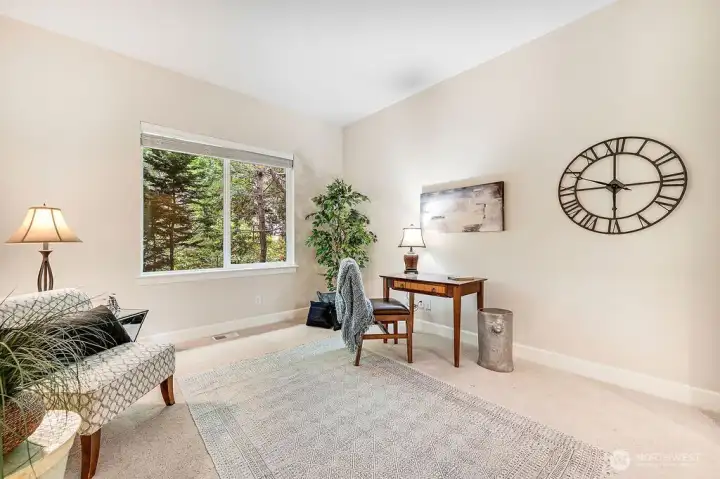 Nice size area for your office or study room.