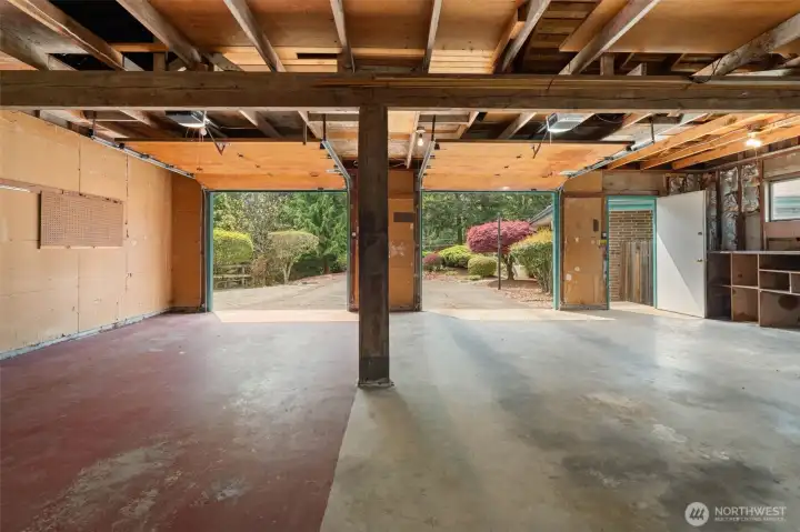 Leave the garage doors open and you’re working in your shop with a beautiful forested view right in front of you… what a refreshing way to spend time out here.