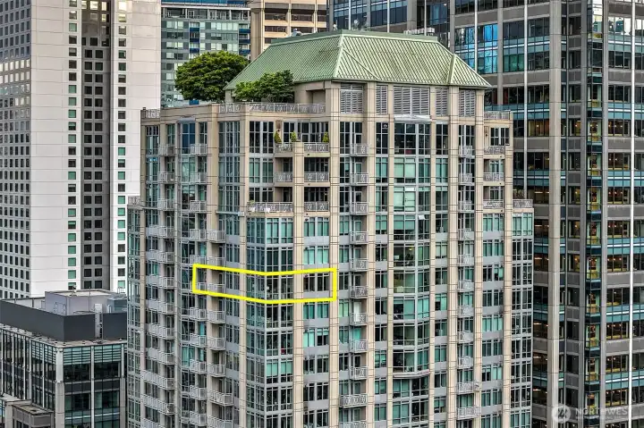 29th floor corner home