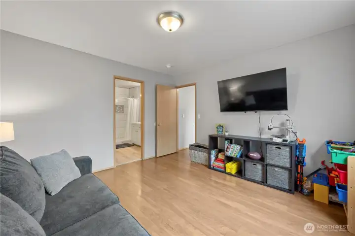 A sought-after main-level primary bedroom offering flexibility for every stage of life.