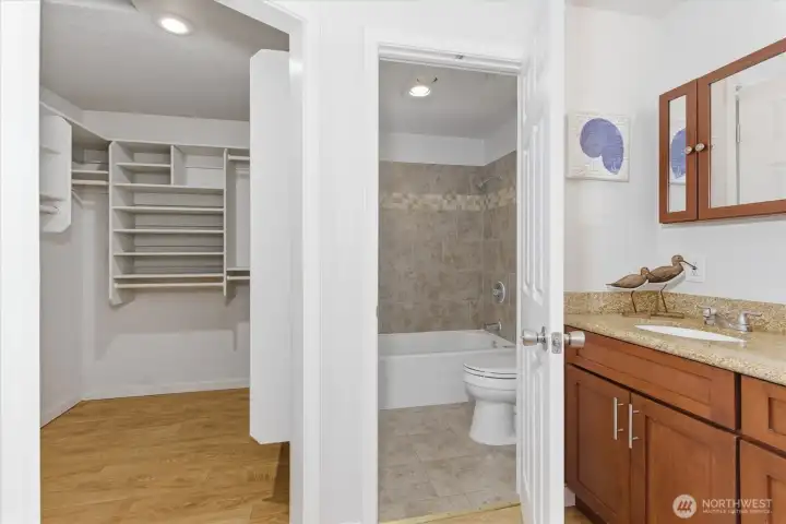 Walk-in closet