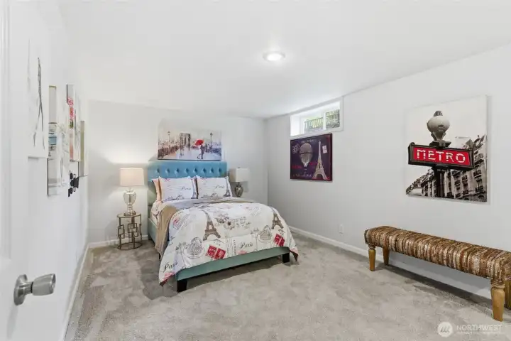 Third bedroom with huge walk-in closet