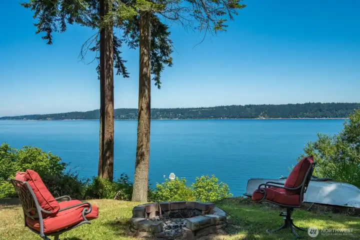 Relax around the fire pit with panoramic bay views, fresh coastal air, and the peaceful sounds of the waterfront.