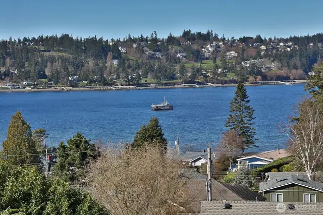 Freeland Beach Park and Boat Launch are just down the hill.