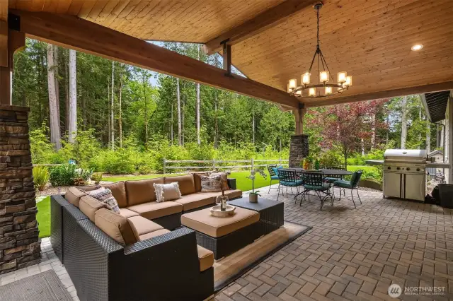 Just in time for summer entertaining and barbecue parties.