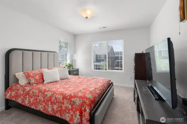 2nd Upstairs Bedroom