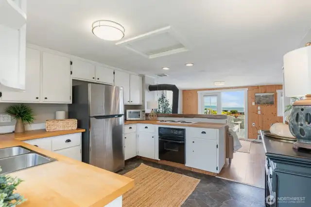 Another angle of the kitchen.