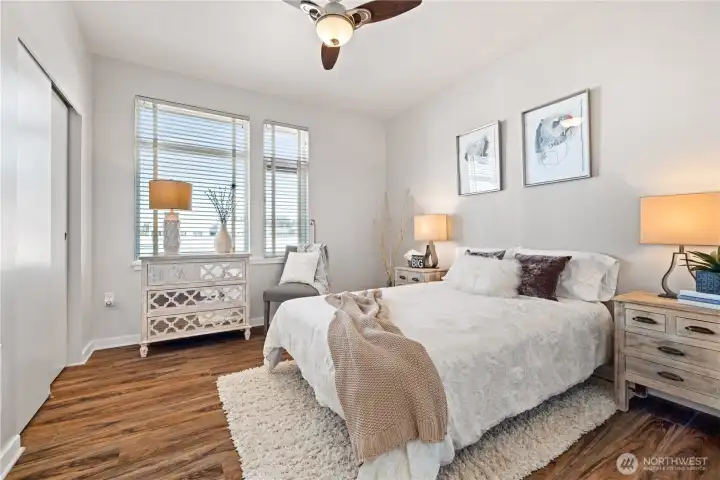 2 Bedrooms / 2 Bathrooms