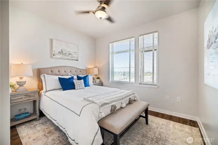 2 Bedrooms / 2 Bathrooms