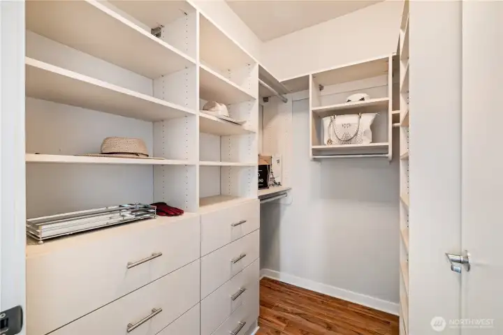 Walk-in closet