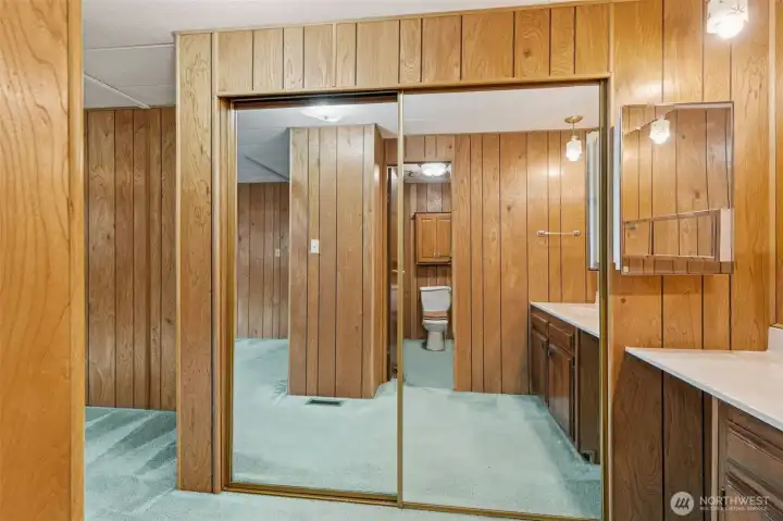 Another view of the primary bath.