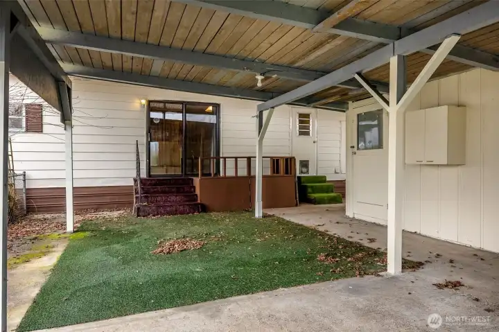The carport area.