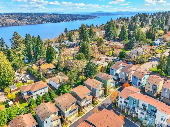 Close to Lake Washington and the Burke-Gilman Trail