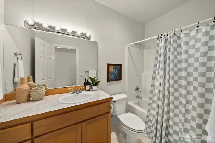 Full bath on main level