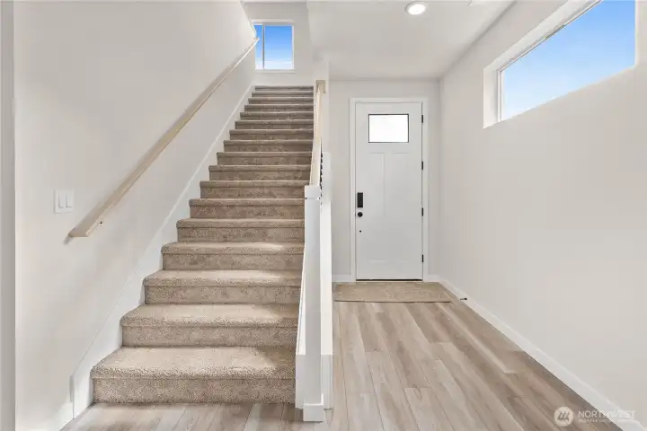 Photos of a previously completed home. Actual colors and finishes may vary. See site agent for details.