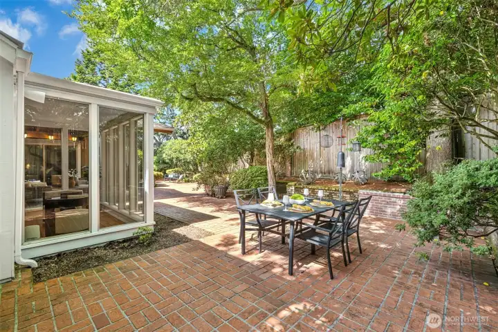 Ample outdoor entertaining space