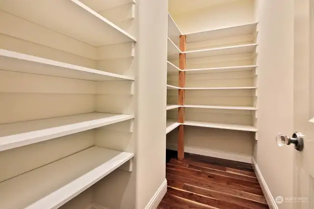 So much space in your pantry.