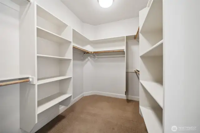 Owner's Suite Bedroom - Walk-in Closet