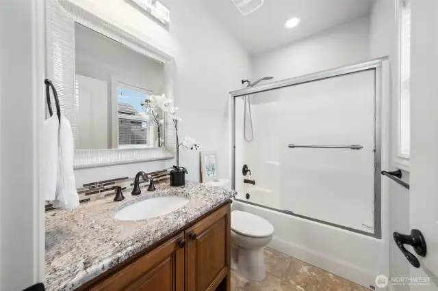 Bathroom - Upper