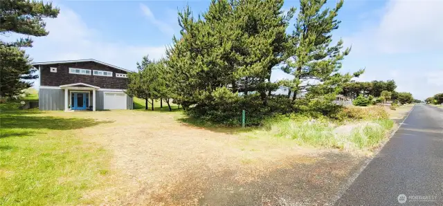 A stunning oceanfront home featuring breathtaking views of the Pacific and rich Lindal cedar finishes throughout. Warm wood tones, expansive windows, and thoughtful architectural details create a seamless blend of coastal elegance and natural beauty—offering an inviting retreat with timeless charm.