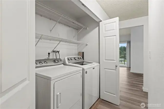 in unit full size washer and dryer