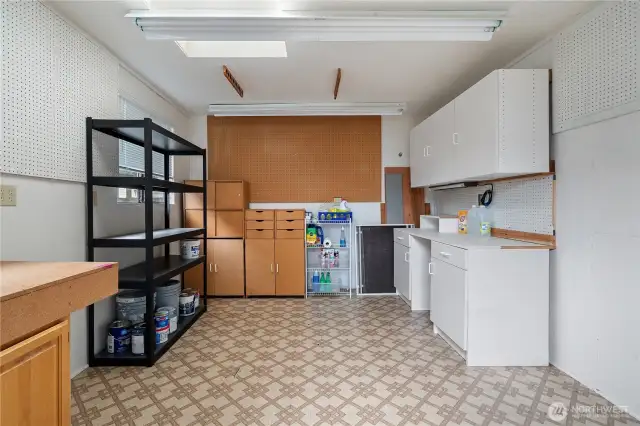 108 sq ft storage building/studio