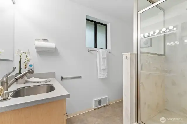 Bath with shower near the Office, so perfect for your work day! Separate work space with an amazing commute!