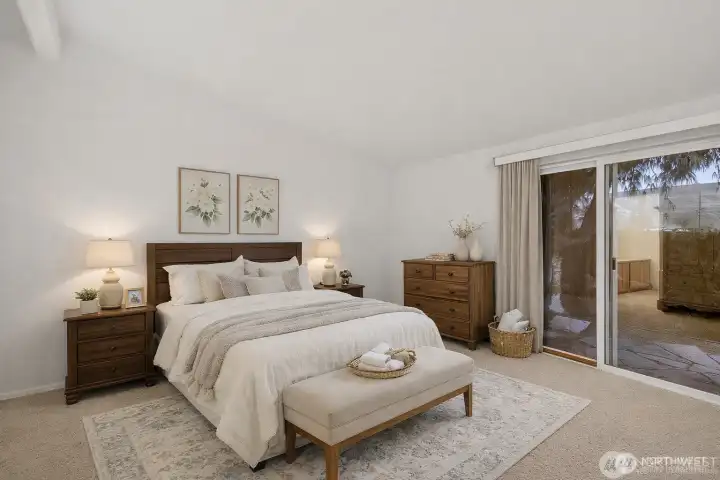 Virtually staged Primary