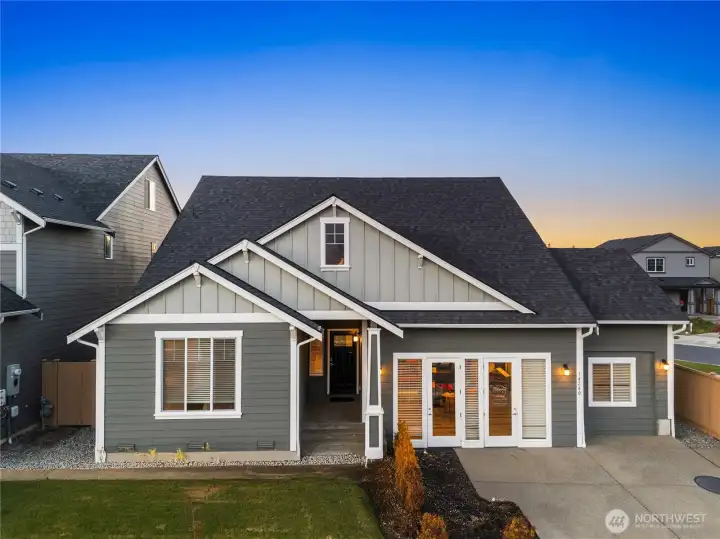 hese photos feature the model home and do not represent the actual home that is currently for sale.