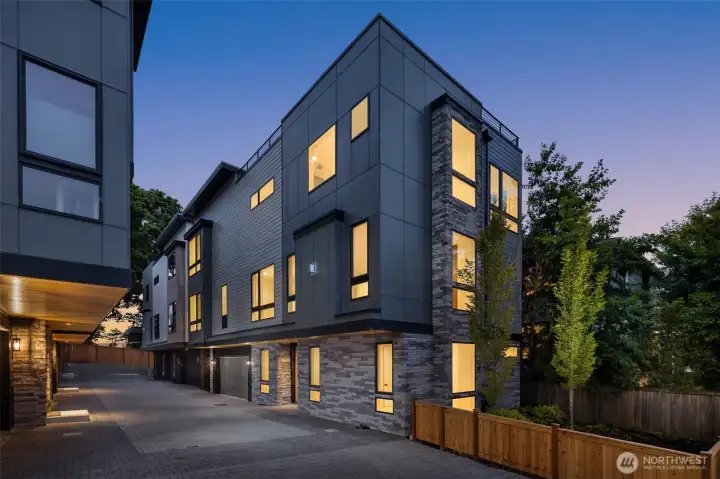 Welcome to Five Lindens!