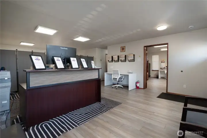Commercial office