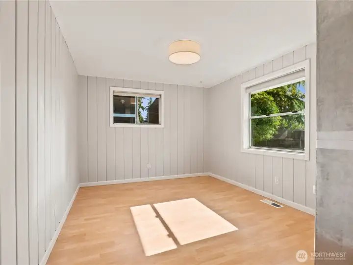 Spacious, light and bright