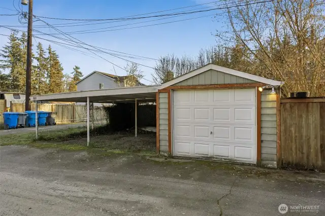 2 car carport, single car garage.