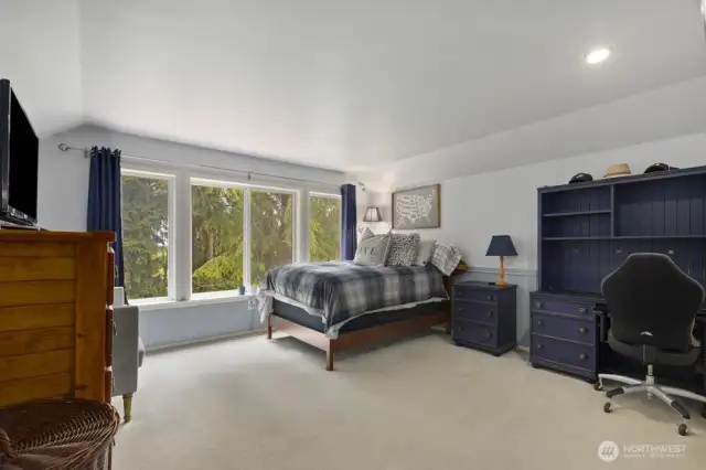 Upstairs bed #2.