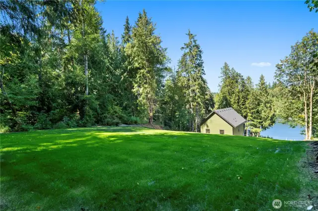 Large flat area at top portion of property to enjoy the view.  This is a perfect place for a picnic table and firepit.
