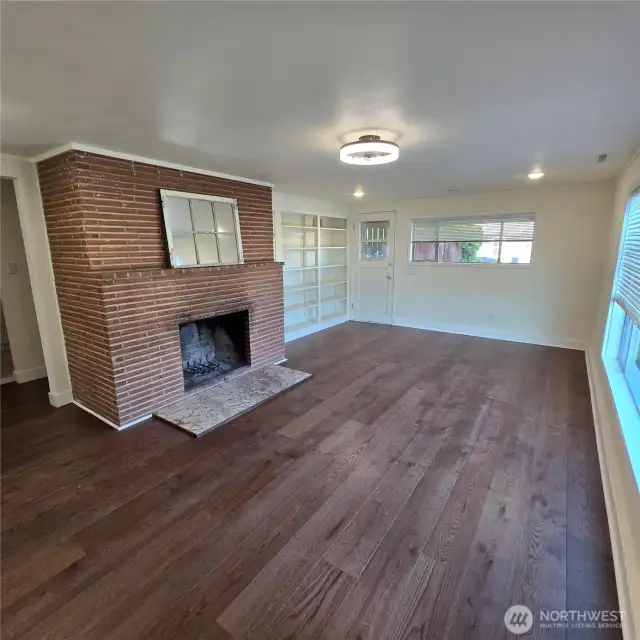 Downstairs livingroom