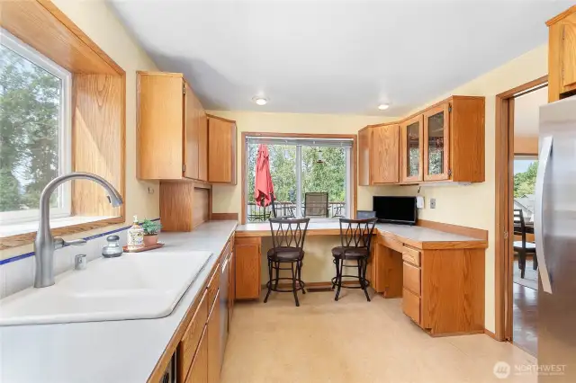 Roomy kitchen with lots of storage - and a view!