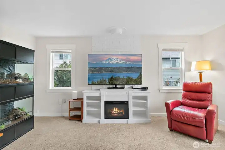 Lots of windows for natural light