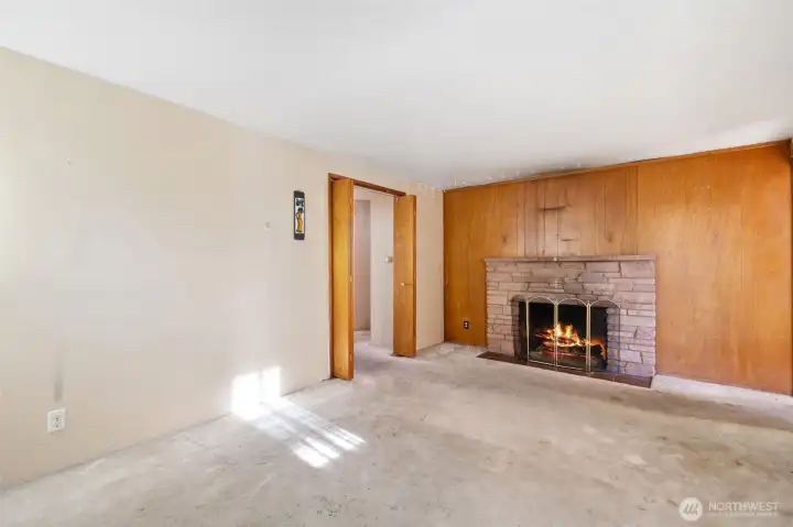Living Room w/wood fireplace