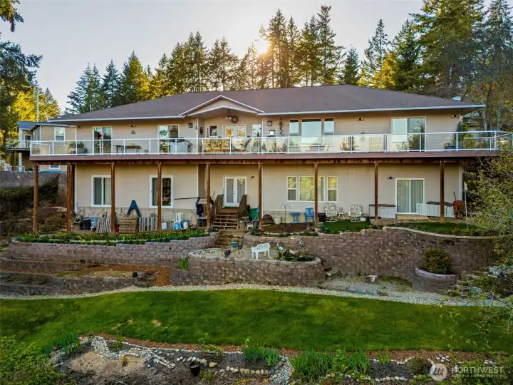 Gorgeously terraced back yard.