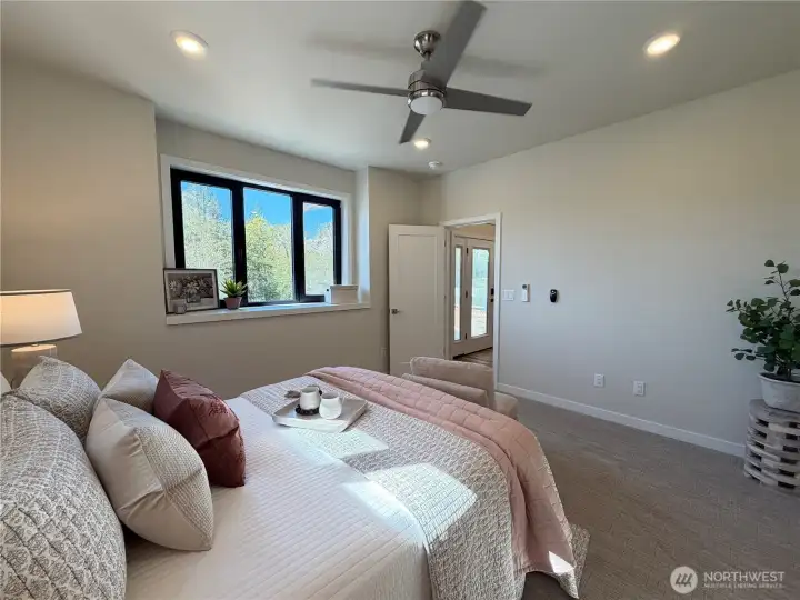 Spacious primary suite