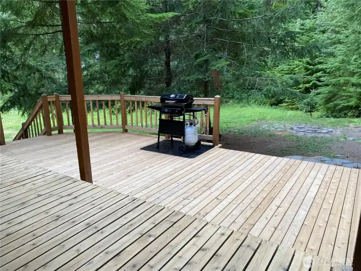 New cedar multi-level deck.